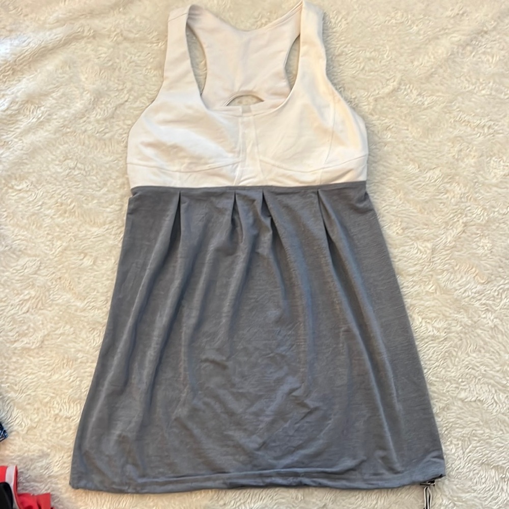 Lulu Tank size 4